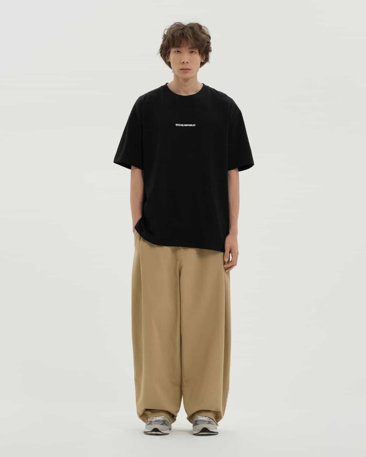 ФУТБОЛКА QAZAQ REPUBLIC ҚАРА