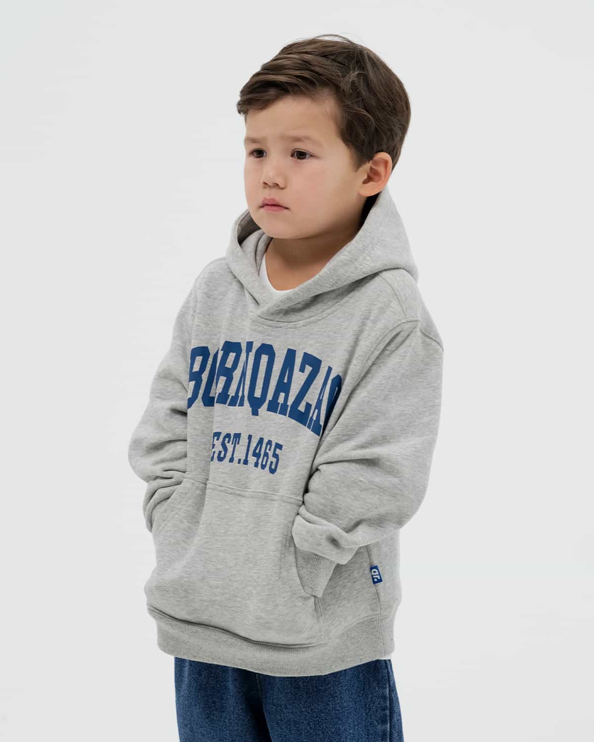 БҮРЖЕЙДЕ БАЛА BORN QAZAQ СҰР МЕЛАНЖ