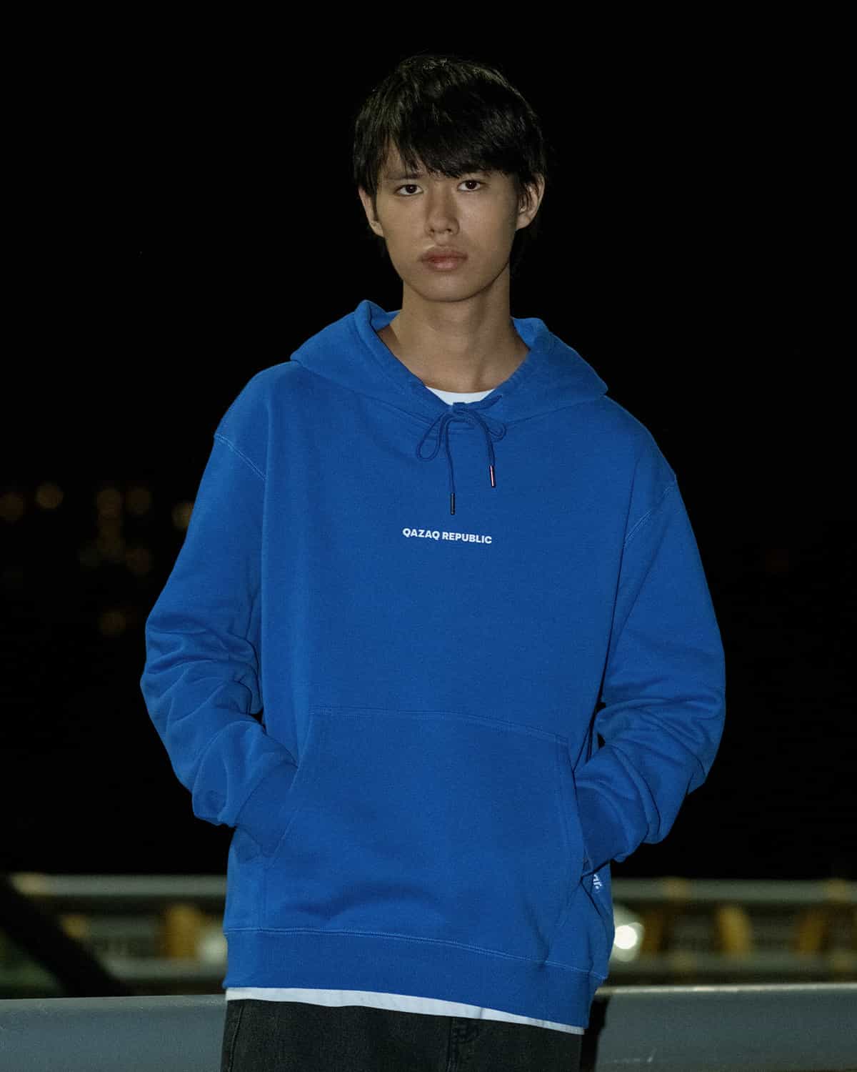 БҮРЖЕЙДЕ QAZAQ REPUBLIC КӨК