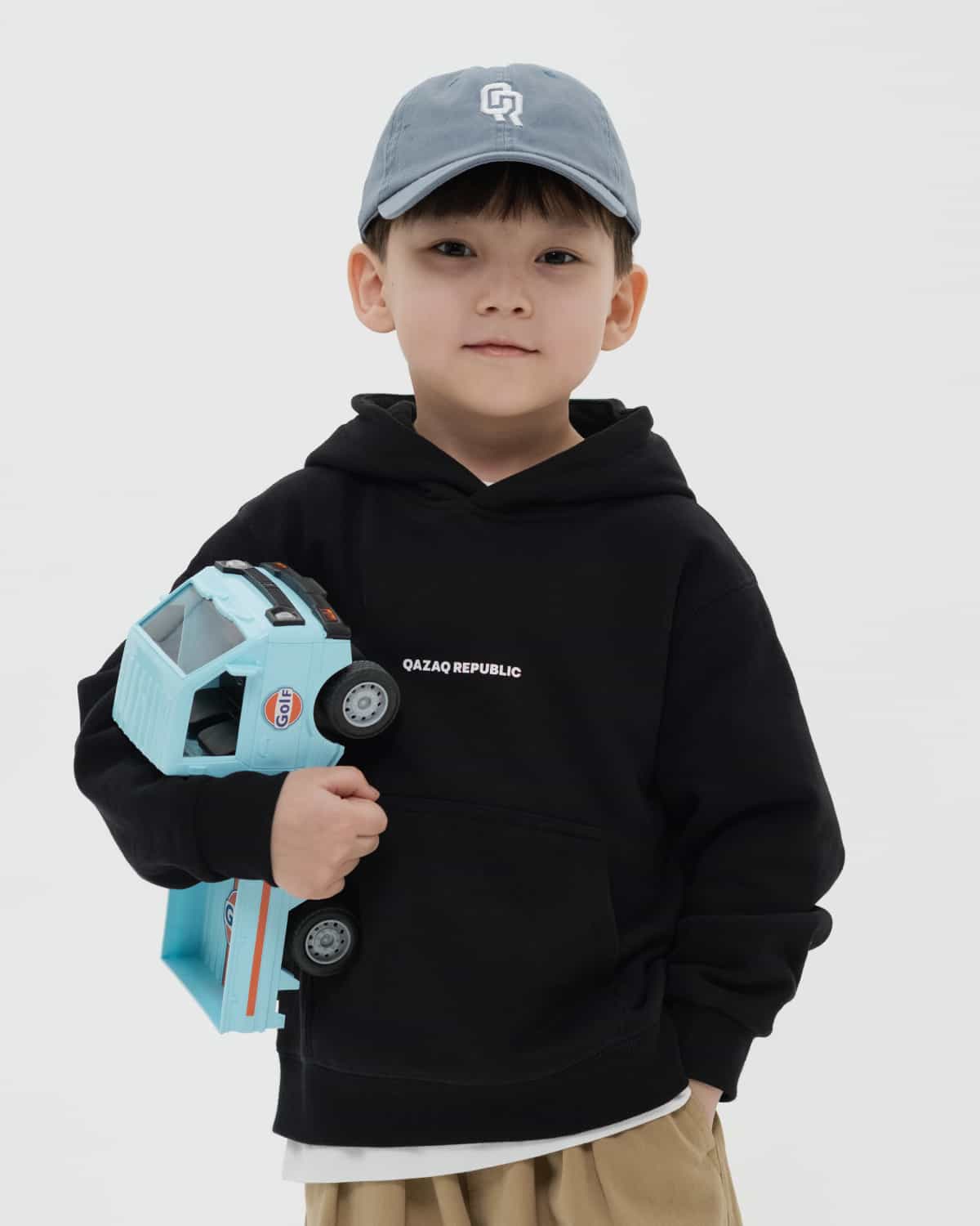 БҮРЖЕЙДЕ БАЛА qazaq republic ҚАРА