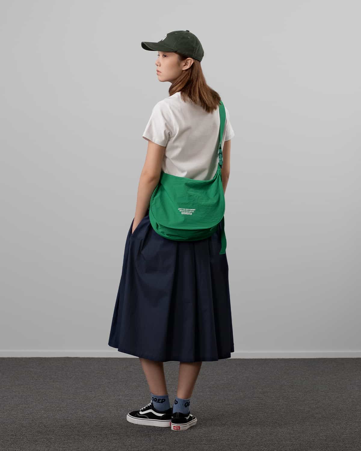 СӨМКЕ D-SHAPE ЖАСЫЛ