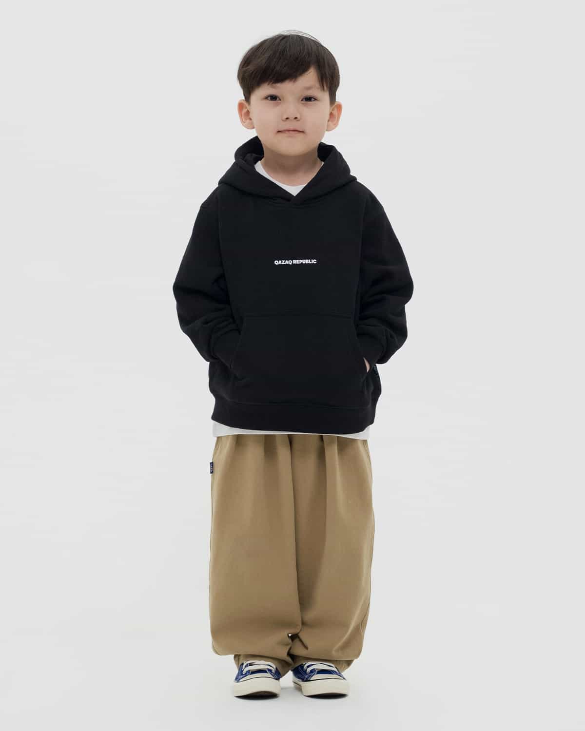 БҮРЖЕЙДЕ БАЛА qazaq republic ҚАРА