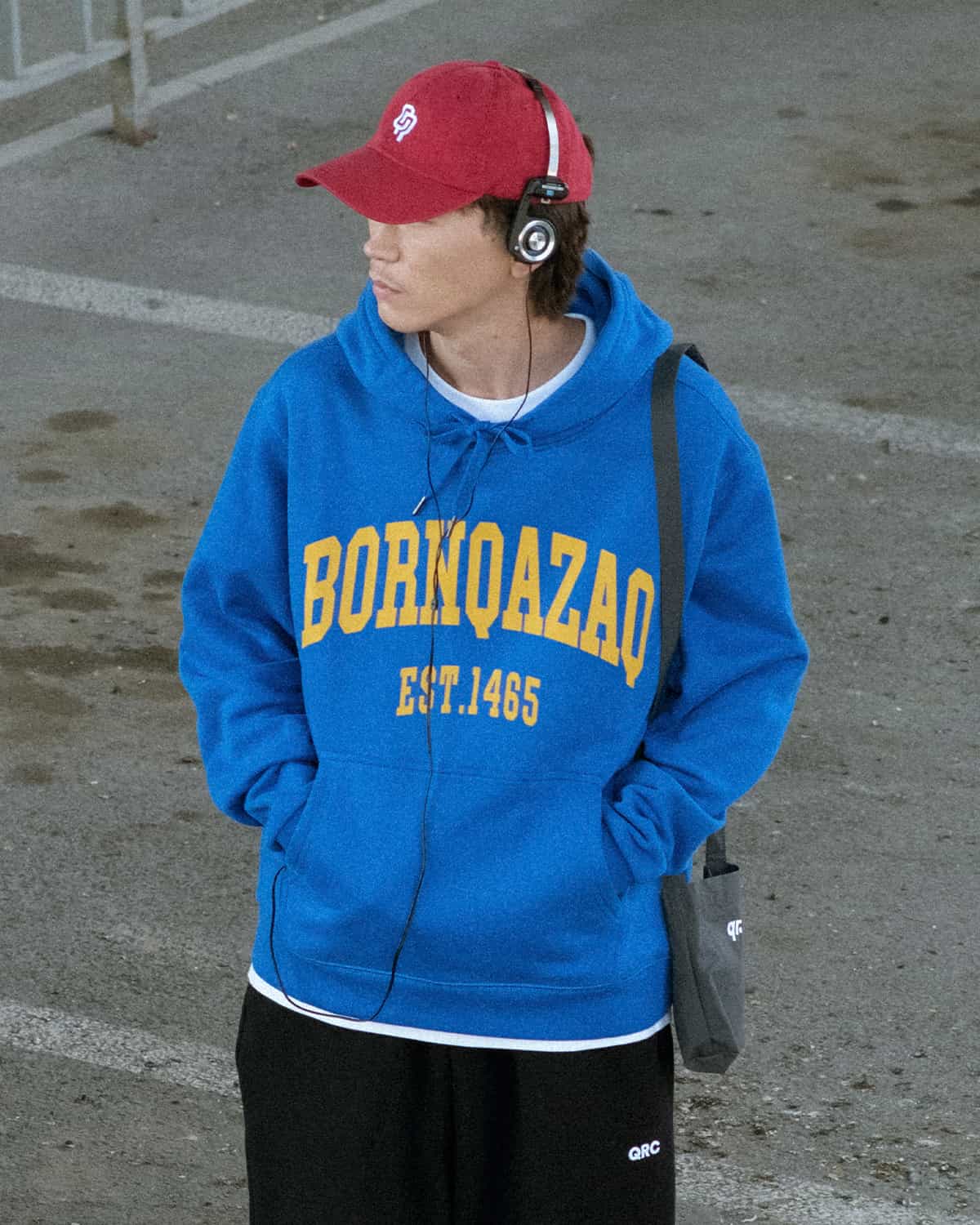 БҮРЖЕЙДЕ BORN QAZAQ КӨК