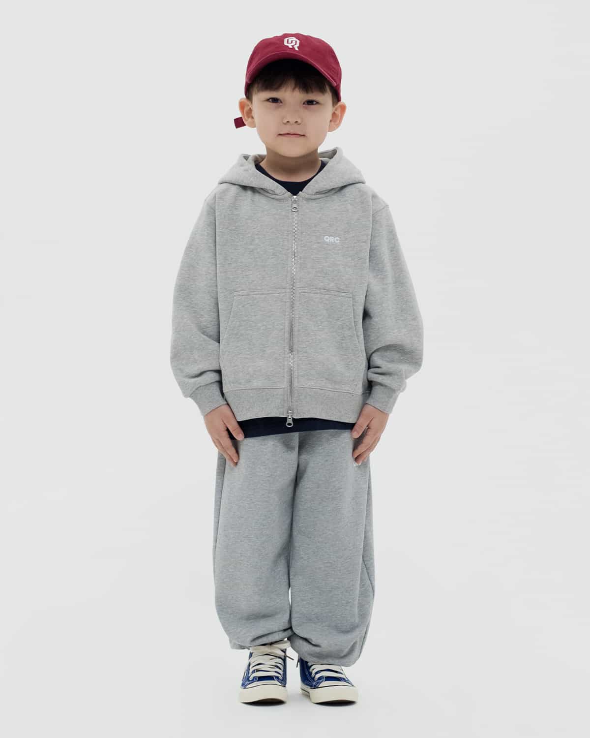 Сырмалы БҮРЖЕЙДЕ БАЛА QRC СҰР МЕЛАНЖ